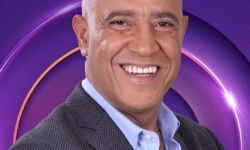 أشرف عبد الباقي يكشف حقيقة عودة "مسرح مصر"